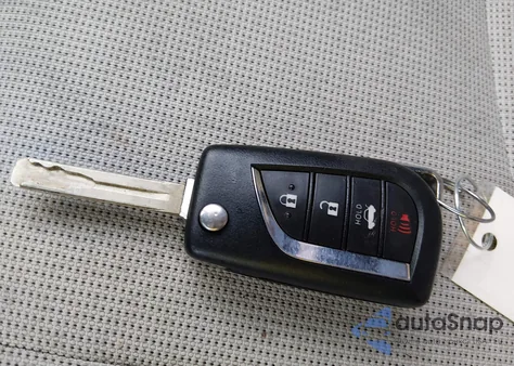 2020 Toyota Corolla Le from USA, damaged, VIN 5YFEPRAE9LP068064